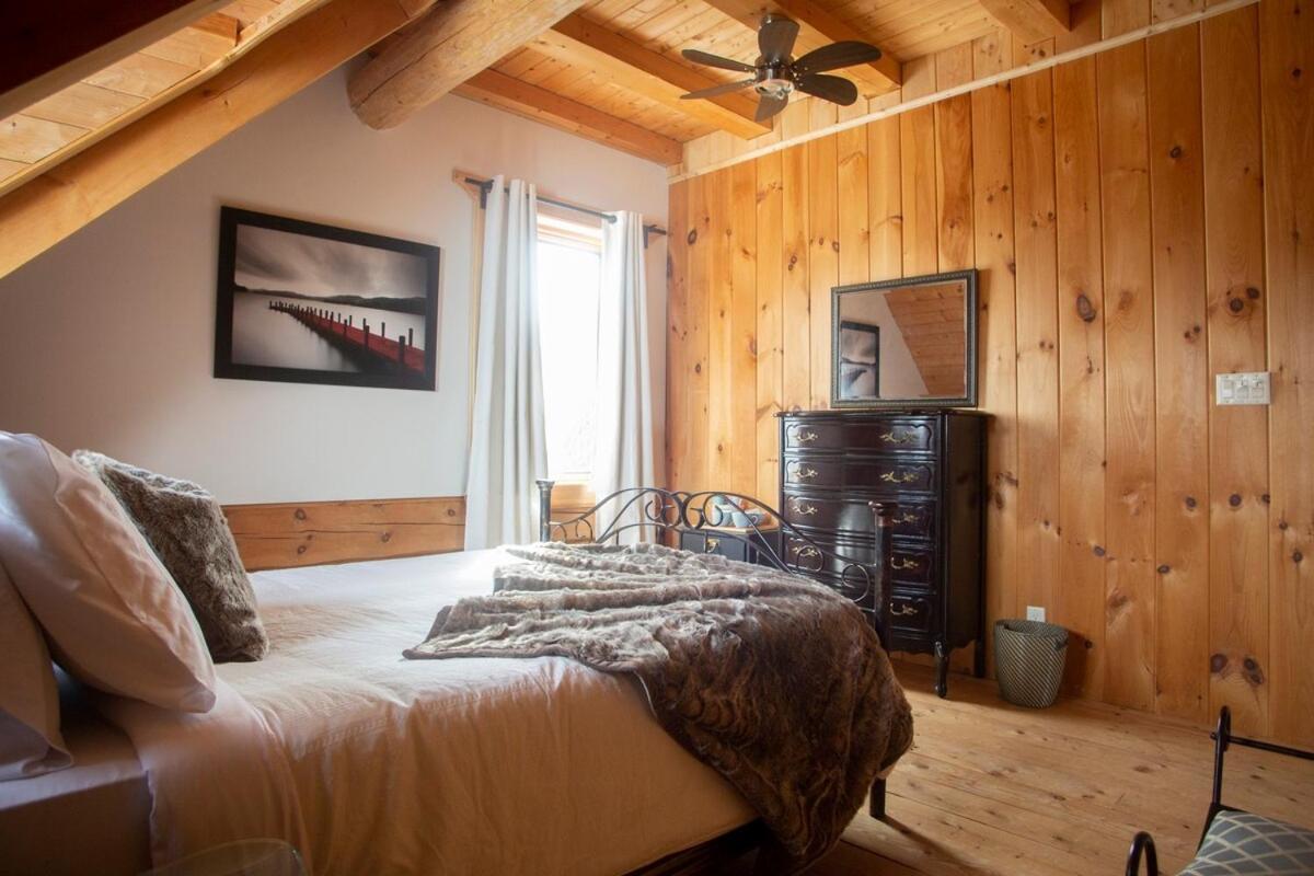 Hebergement "La Maison En Bois Rond" Sainte-Marie Room photo